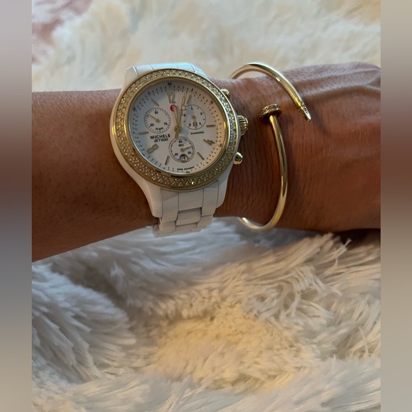 14K Gold Designer bracelet - Picture 16 of 16